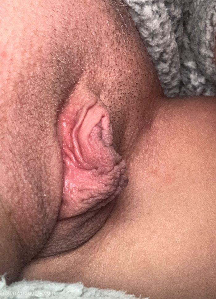 My long thick meaty flaps! 31yr old